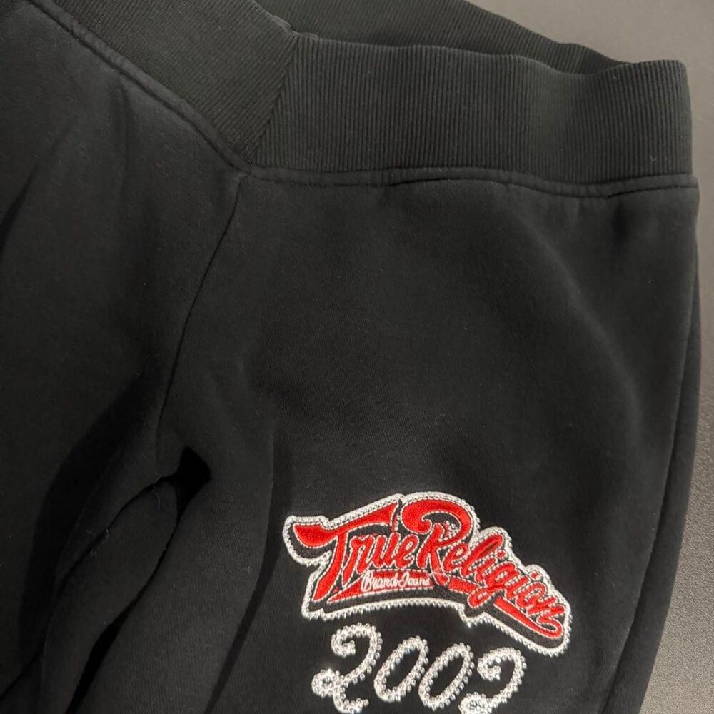 Y2K Black True Religion zip-up hoodie and flare pant set - Picture 6 of 8